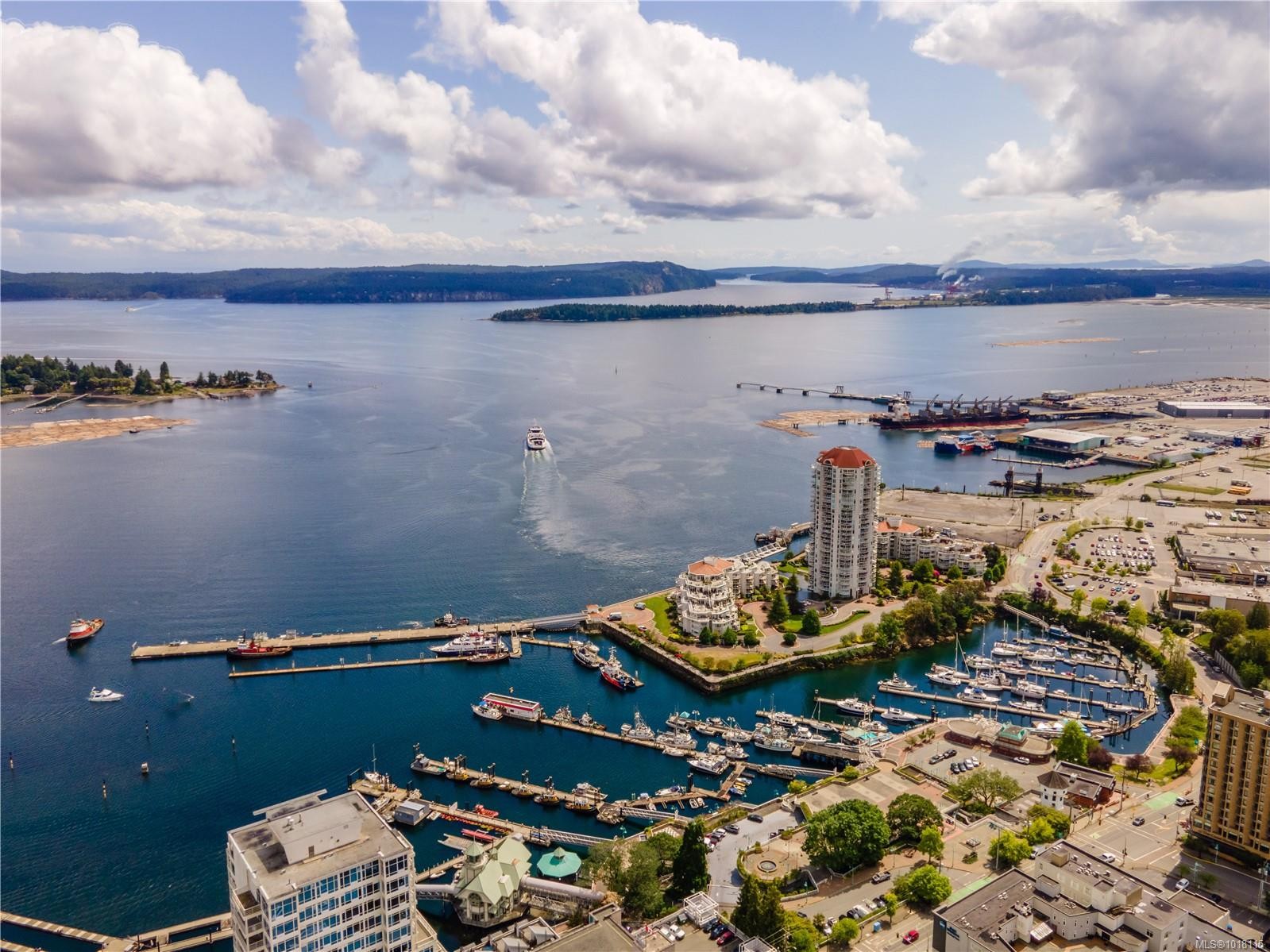 77 & 85 Skinner St, Nanaimo, BC