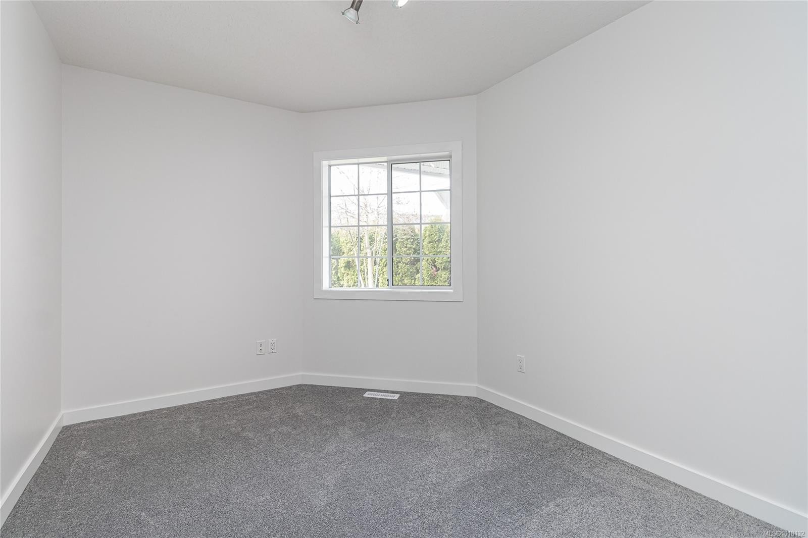 621 Wallace Pl, Ladysmith, BC