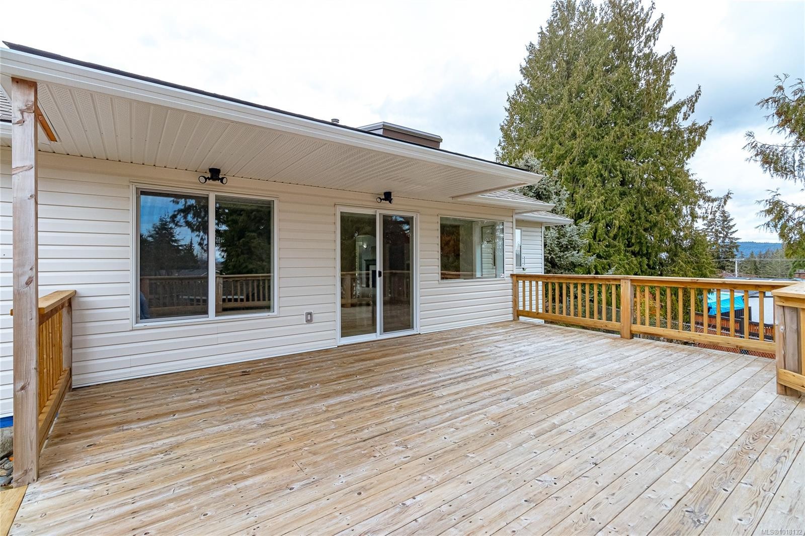 621 Wallace Pl, Ladysmith, BC