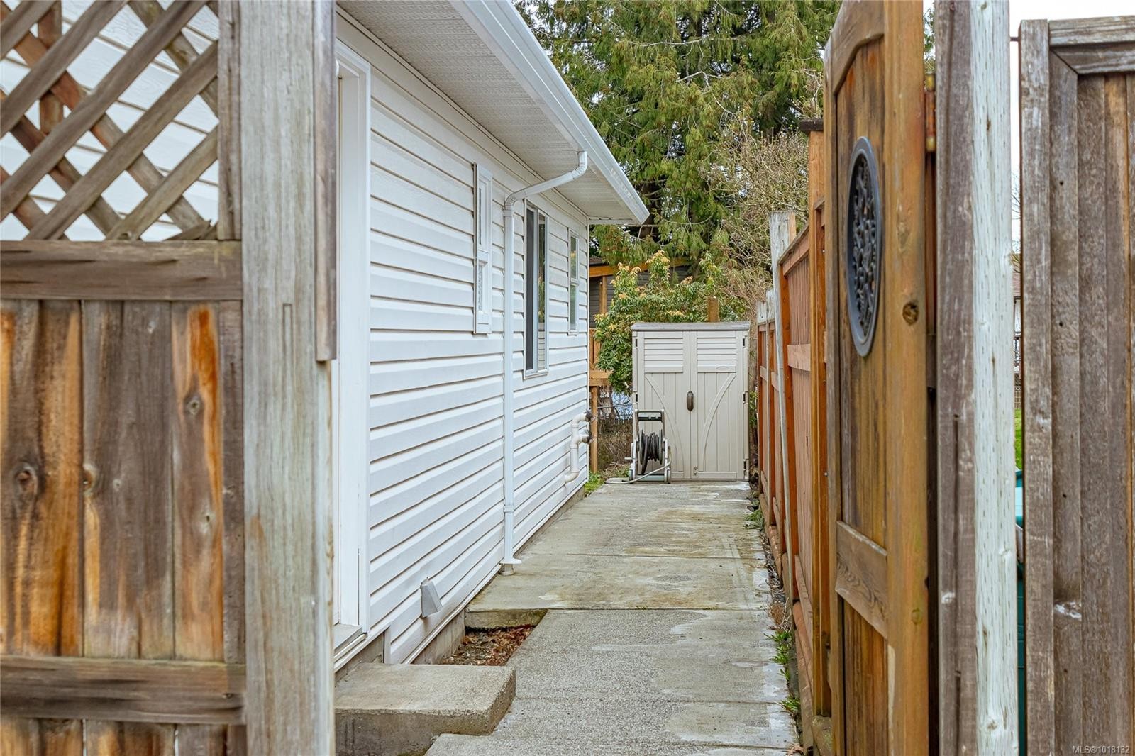 621 Wallace Pl, Ladysmith, BC