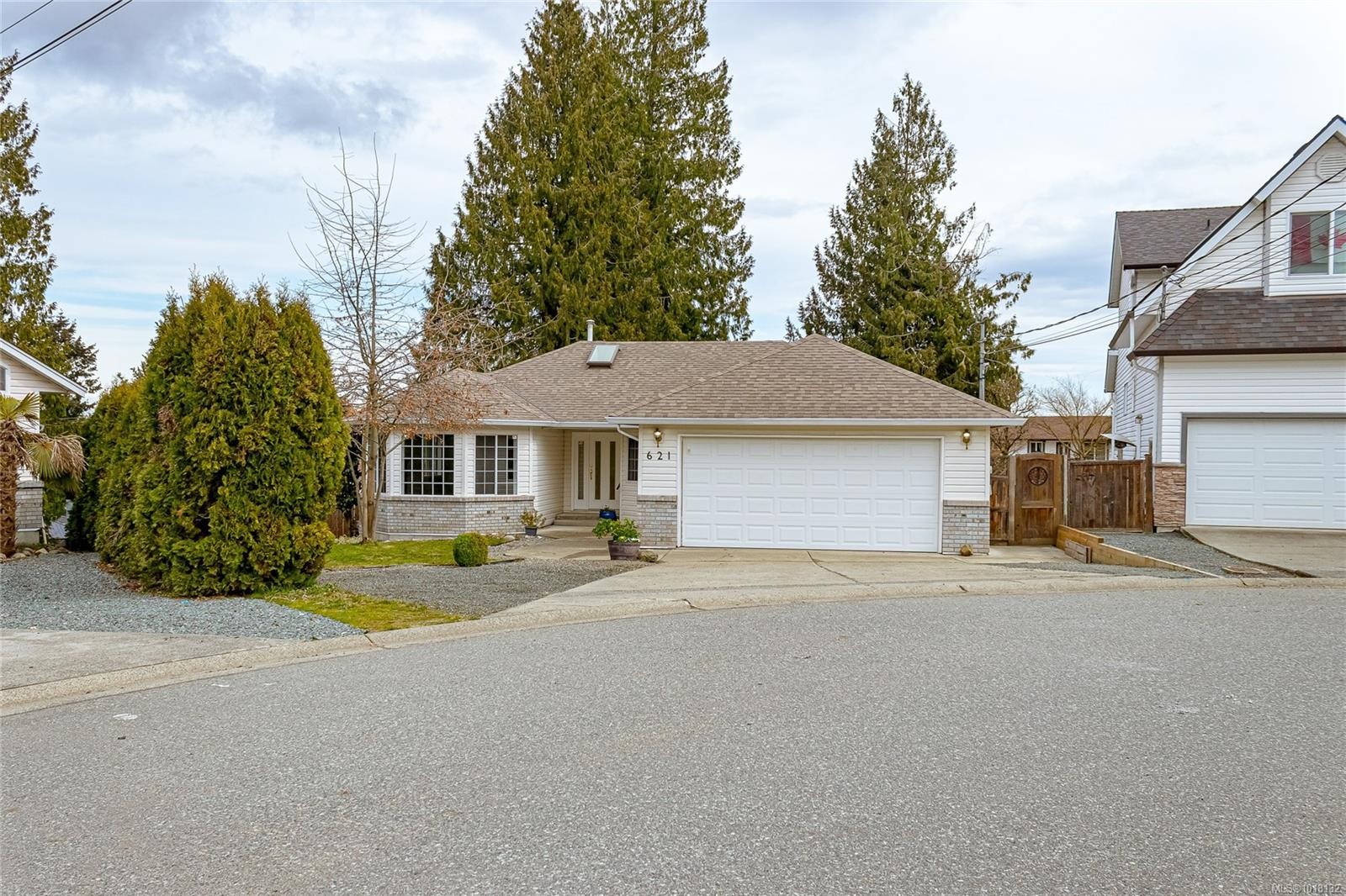 621 Wallace Pl, Ladysmith, BC