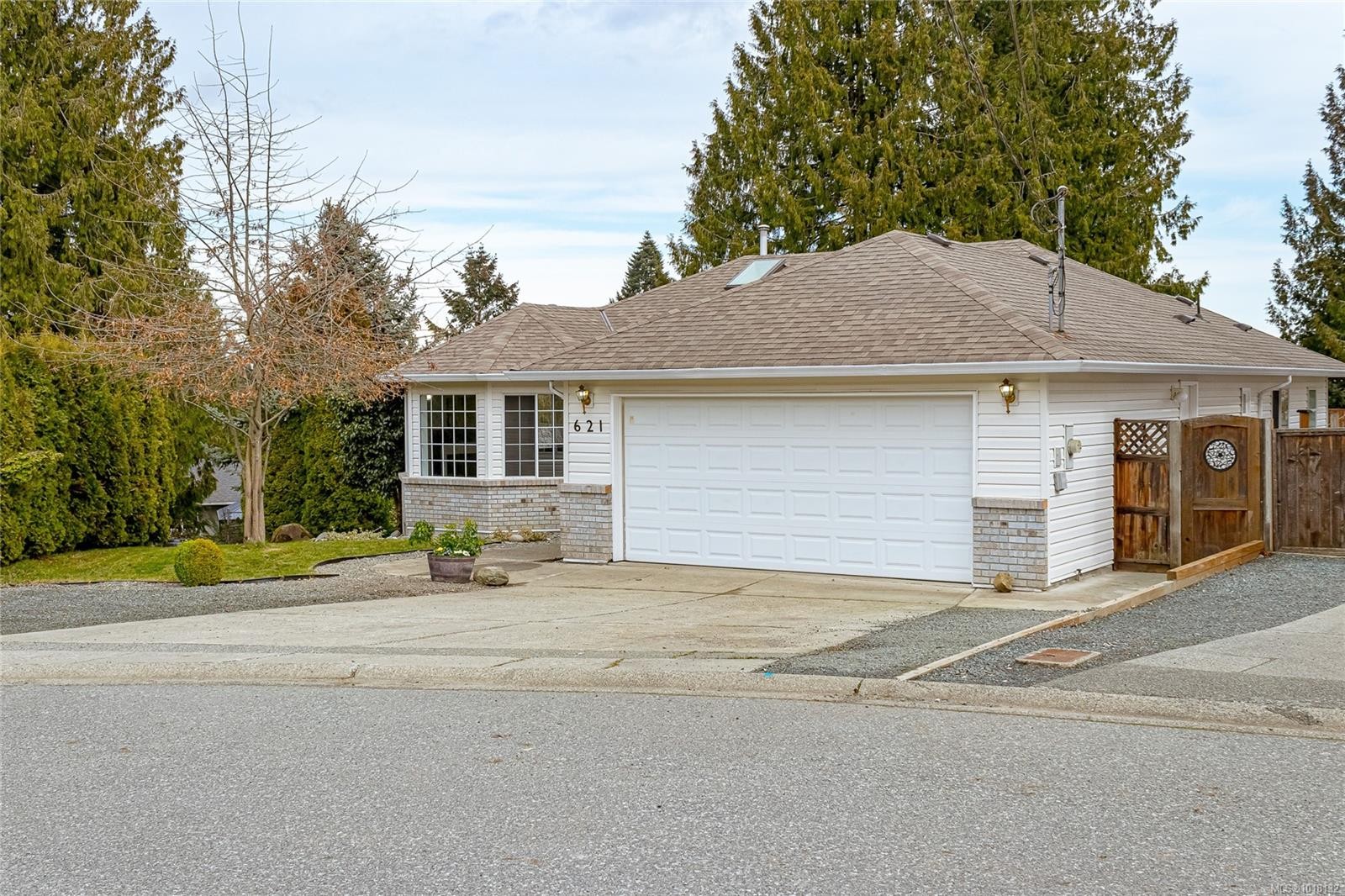 621 Wallace Pl, Ladysmith, BC