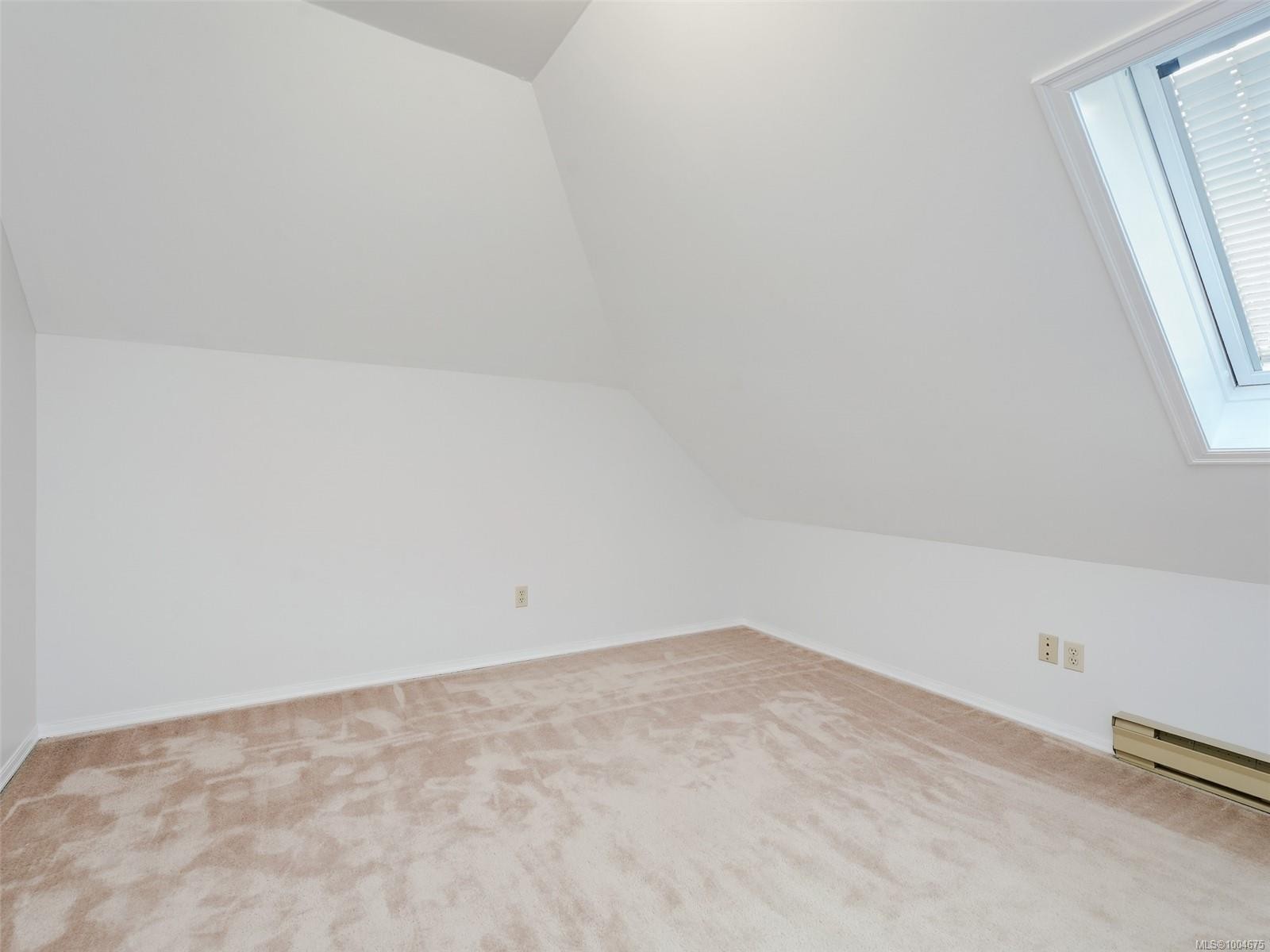 1335 Rudlin St, Victoria, BC