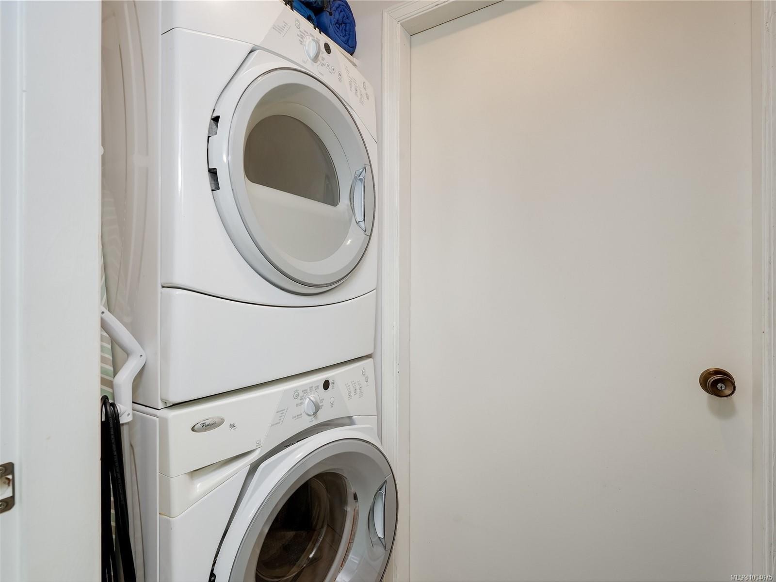 1335 Rudlin St, Victoria, BC