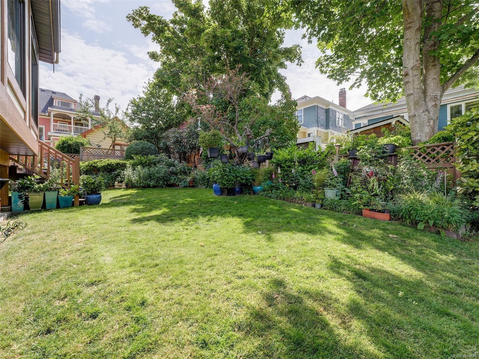 1335 Rudlin St, Victoria, BC