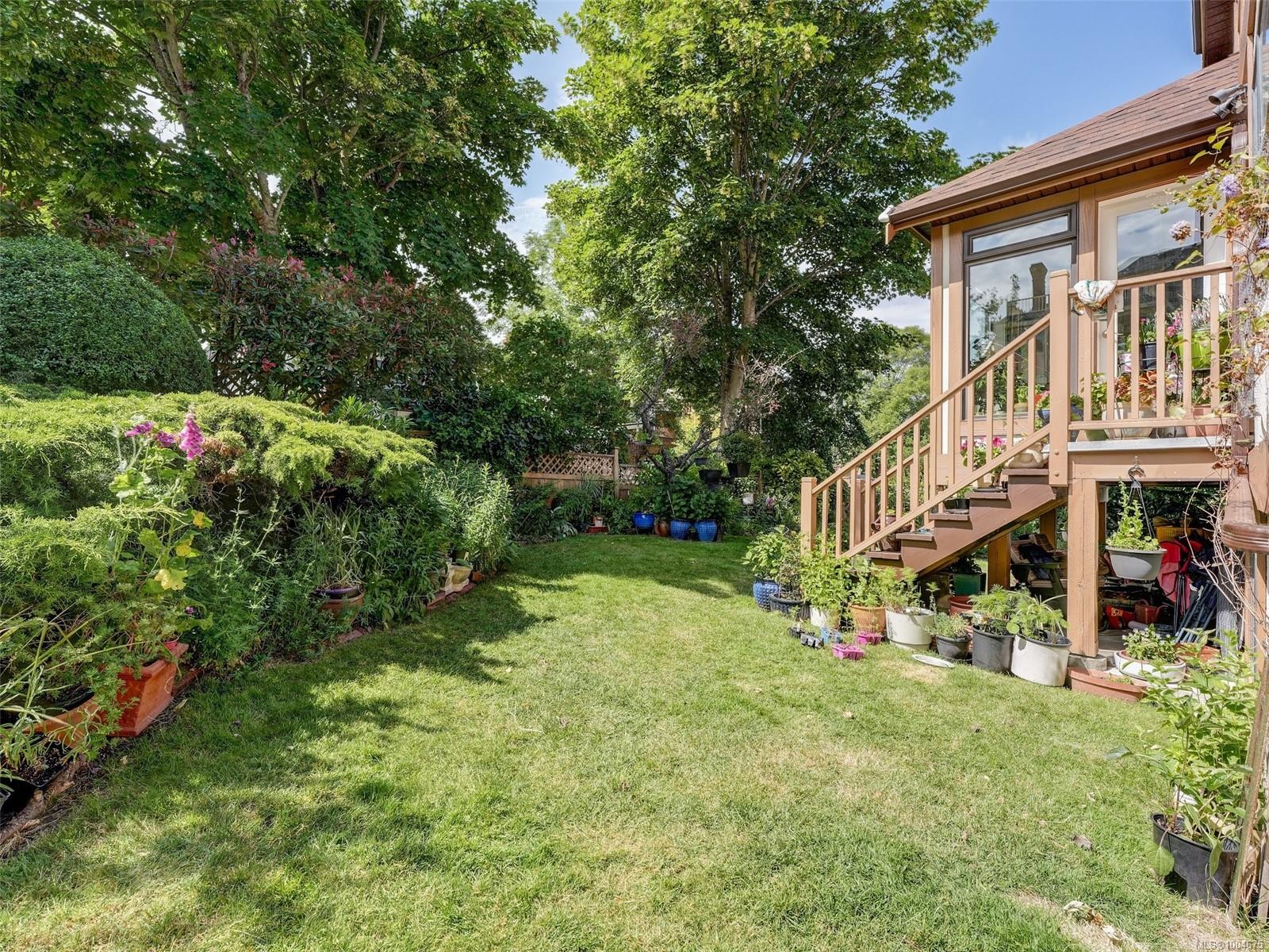 1335 Rudlin St, Victoria, BC