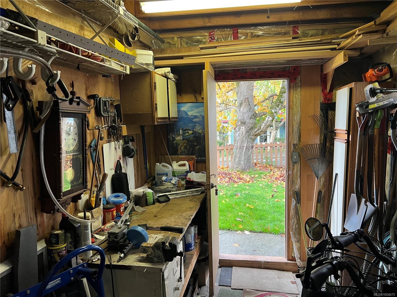 1335 Rudlin St, Victoria, BC