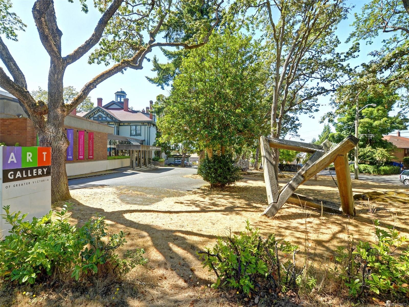 1335 Rudlin St, Victoria, BC