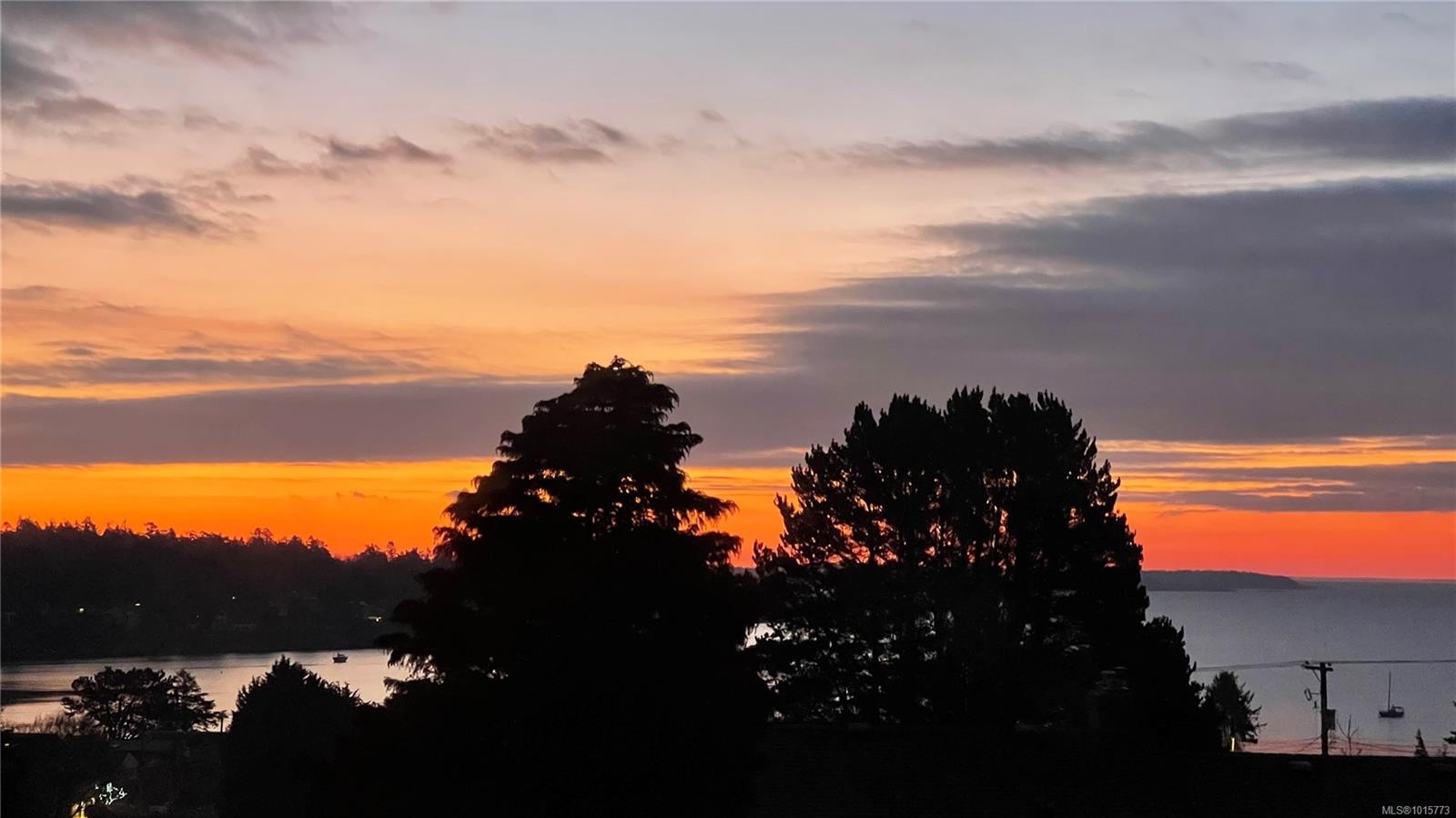 2559 Bermuda Pl, Saanich, BC