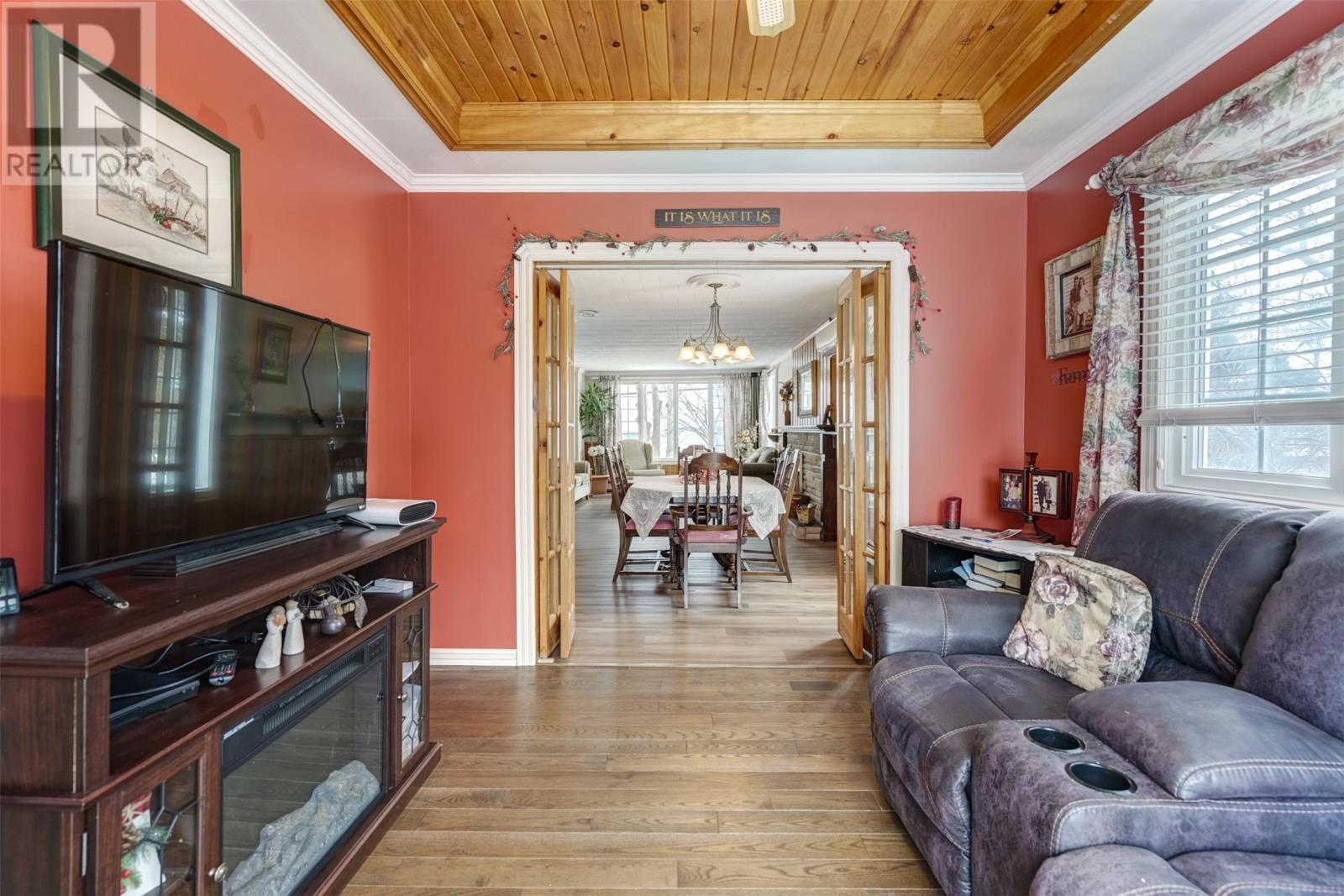 18 Ryans Road, Spaniards Bay, NL - Indoor Photo Showing Living Room