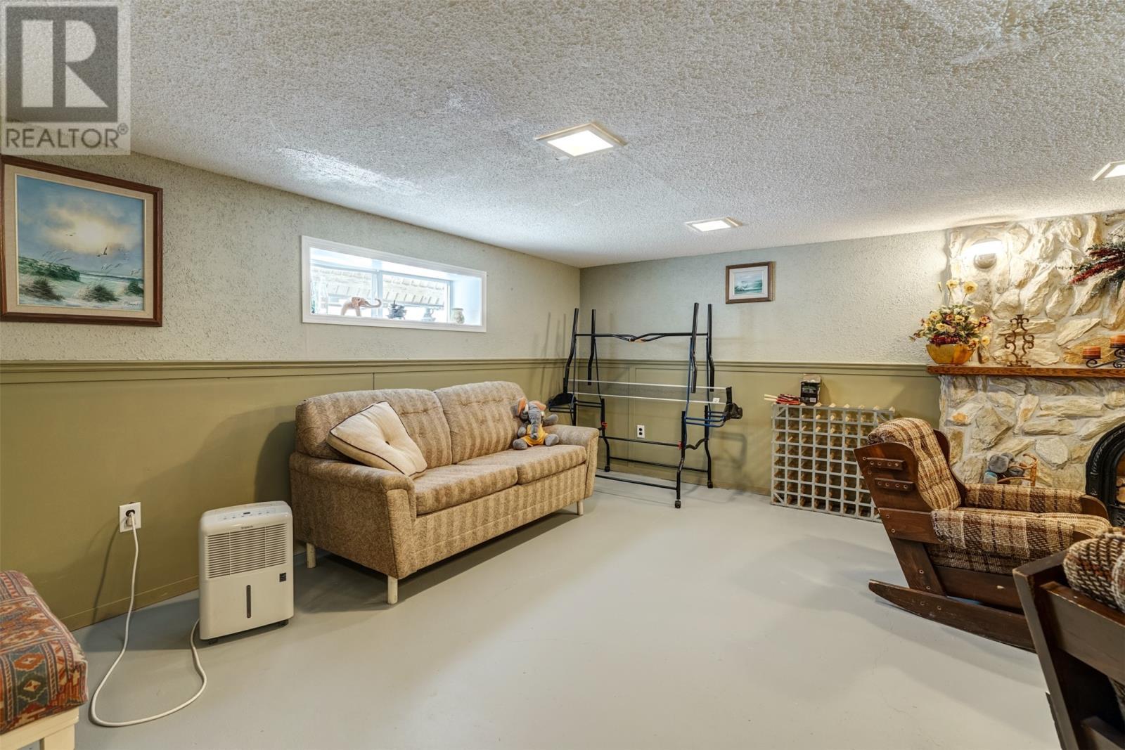 18 Ryans Road, Spaniards Bay, NL - Indoor