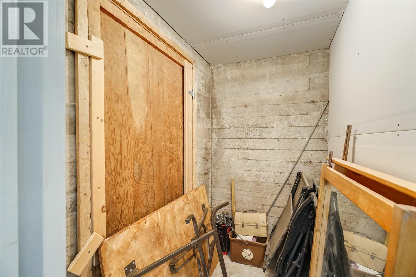 18 Ryans Road, Spaniards Bay, NL - Indoor