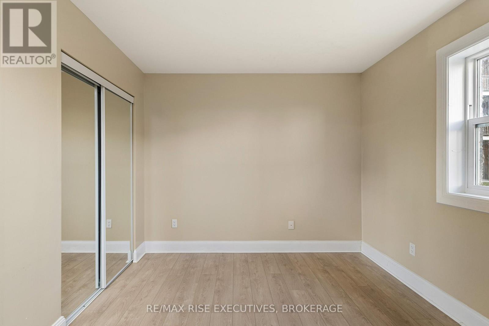 405 - 539 Armstrong Road, Kingston (East Gardiners Rd), ON - Indoor Photo Showing Other Room