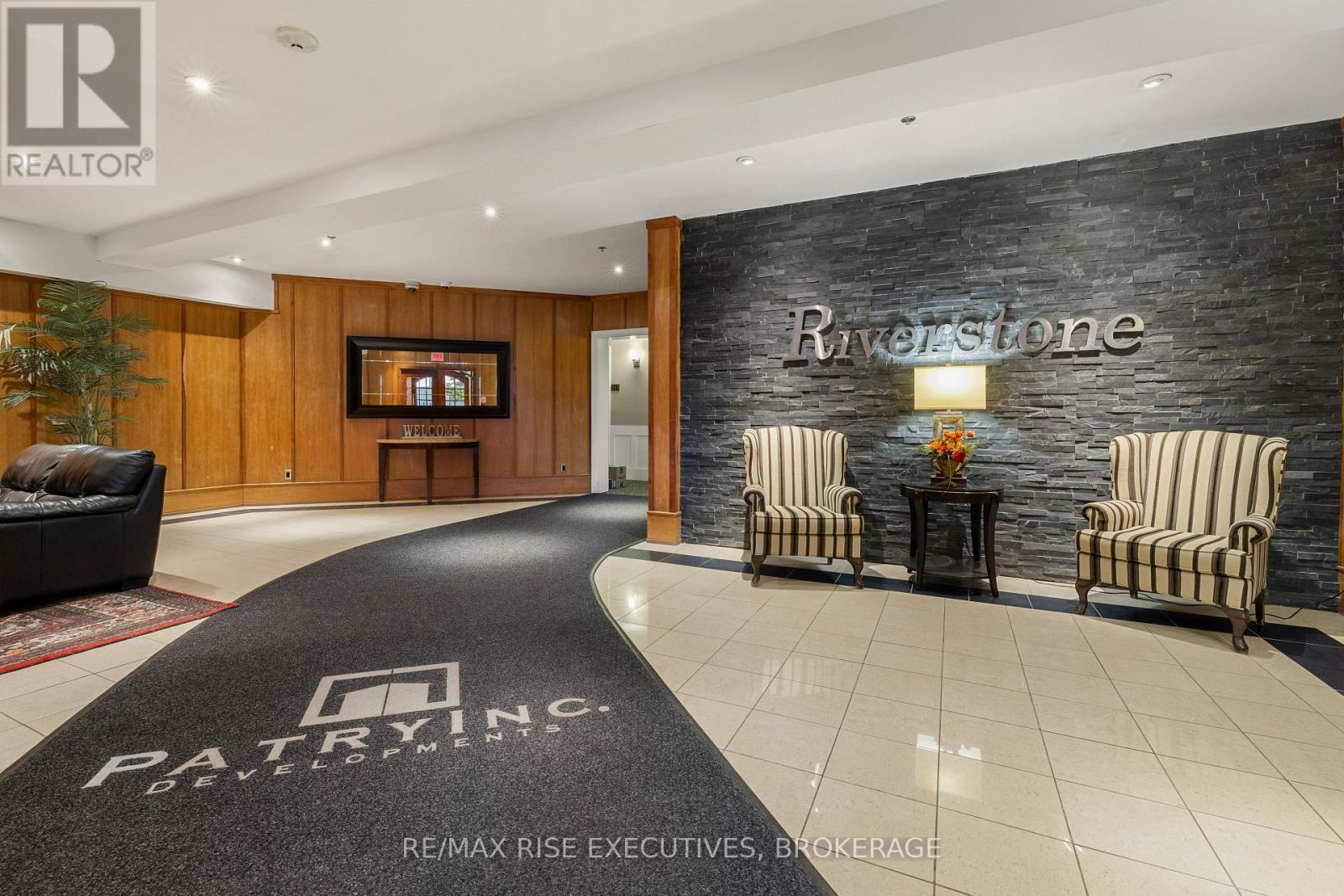 405 - 539 Armstrong Road, Kingston (East Gardiners Rd), ON - Indoor Photo Showing Other Room