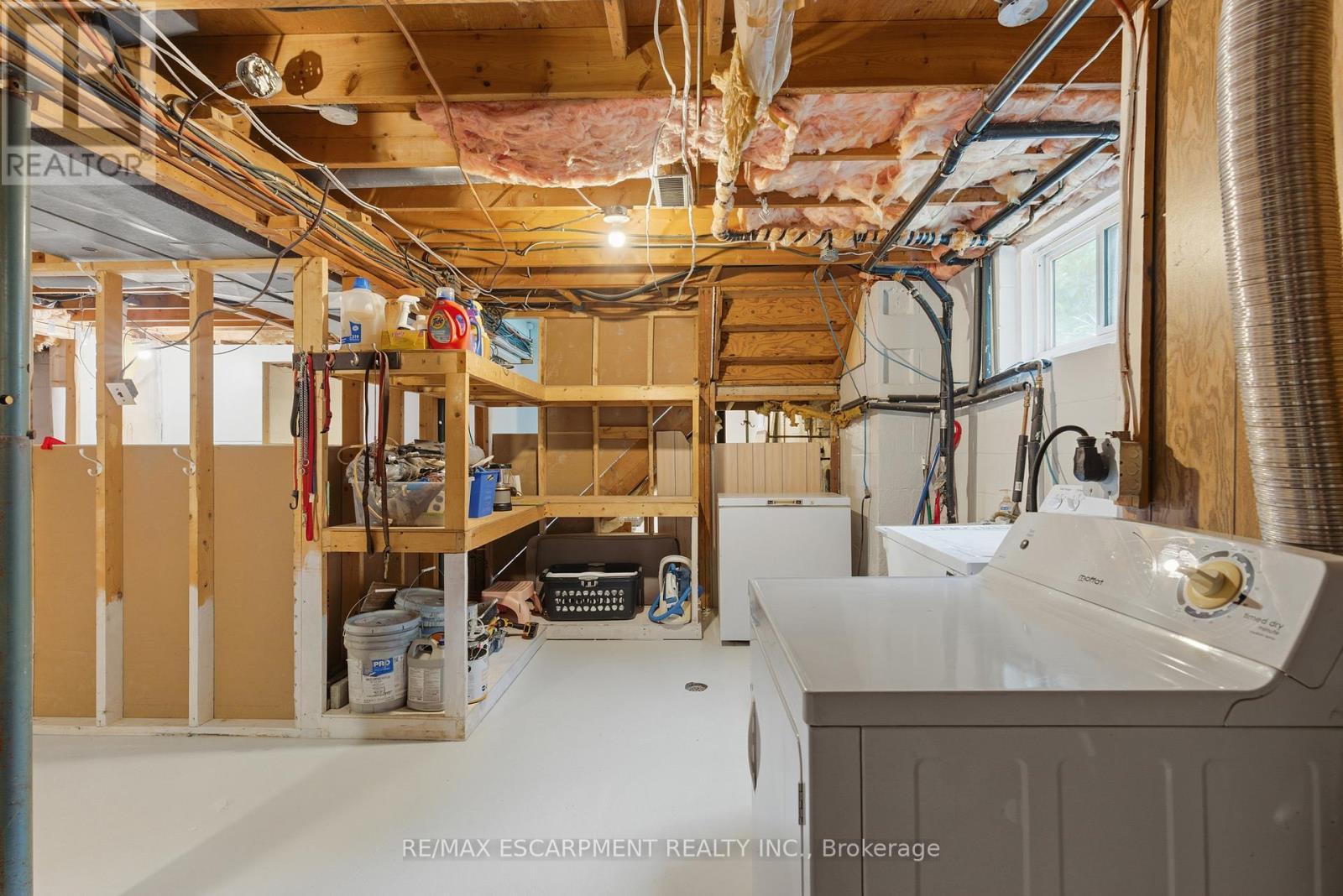 62 Oswego Park Road, Haldimand, ON - Indoor Photo Showing Basement