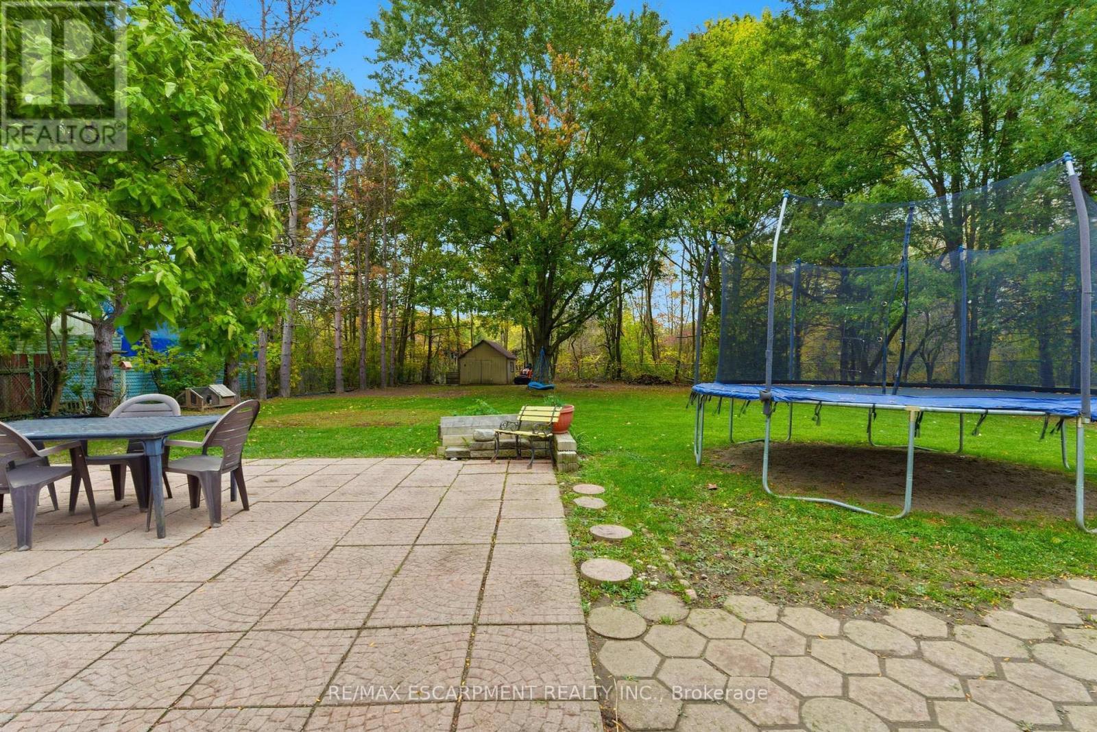 62 Oswego Park Road, Haldimand, ON - Outdoor With Backyard