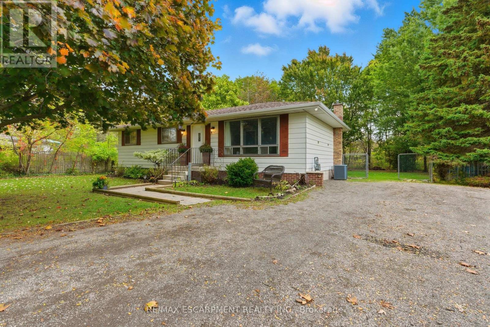 62 Oswego Park Road, Haldimand, ON - Outdoor