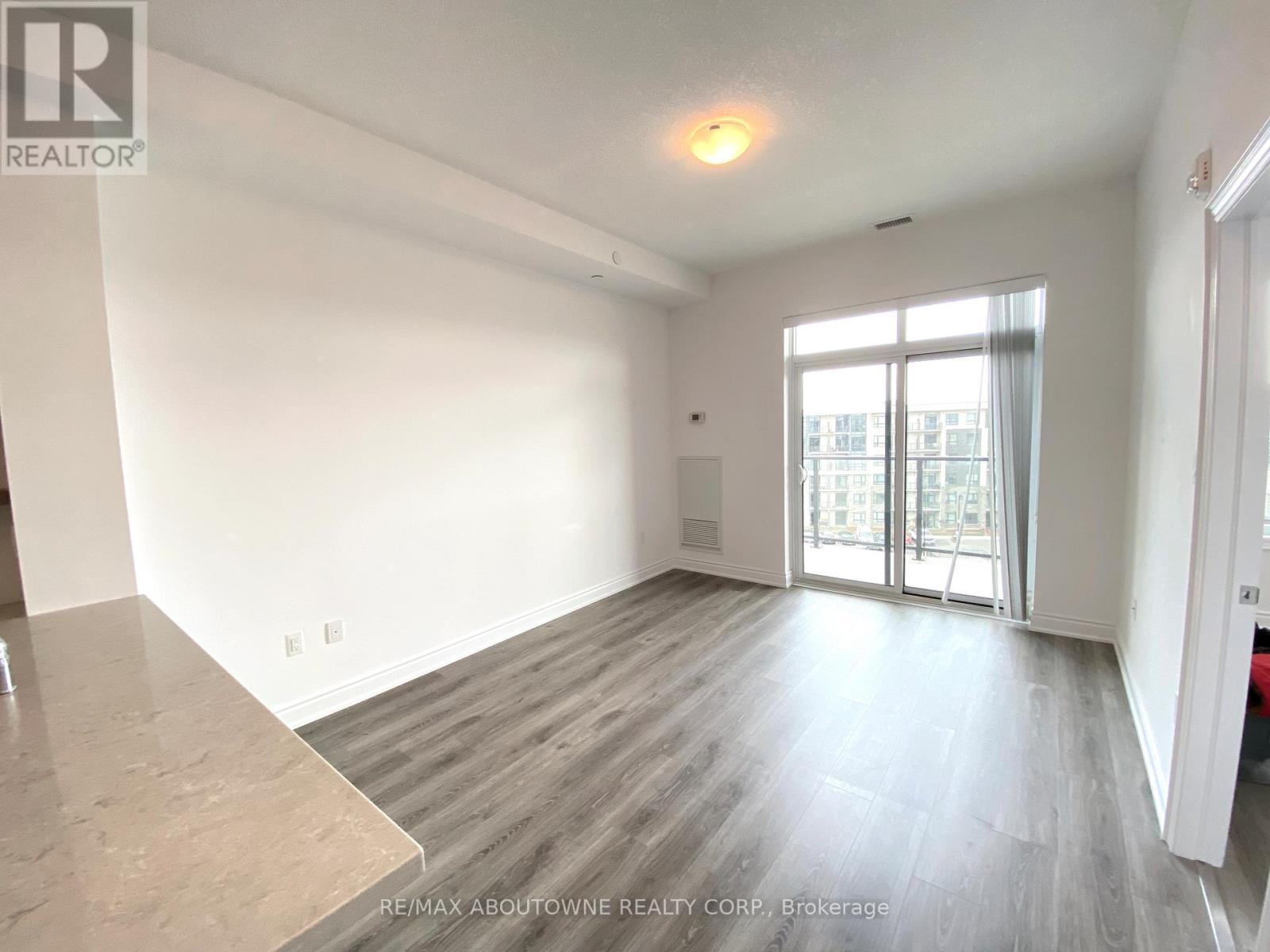606 - 125 Shoreview Place, Hamilton, ON - Indoor Photo Showing Other Room