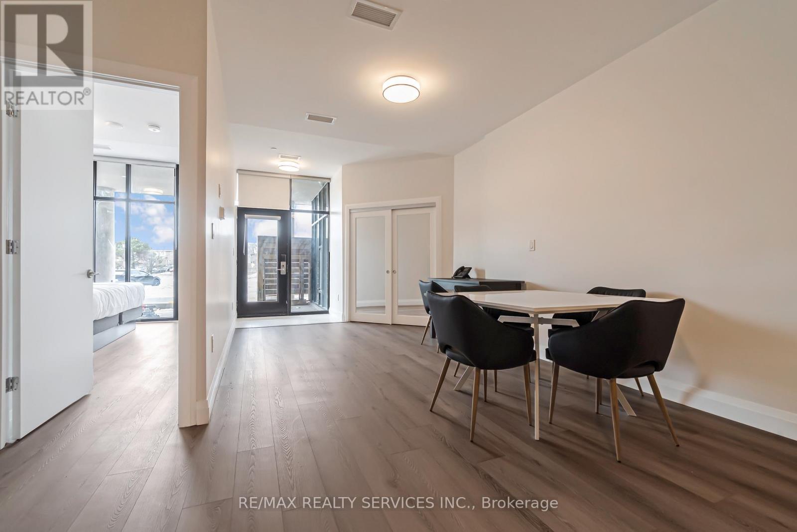 #8 - 30 Dean Park Road, Toronto, ON - Indoor Photo Showing Dining Room