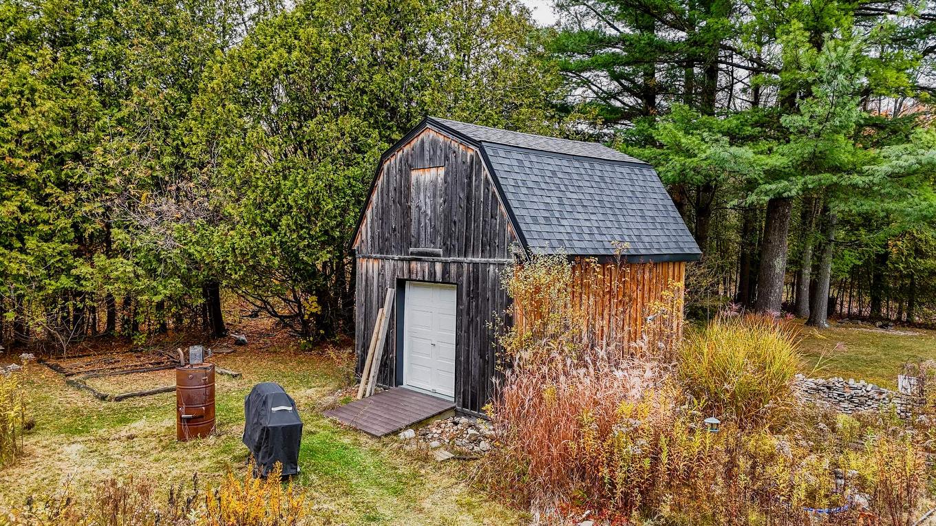 Remise - 106 Ch. Southière, Magog, QC - Outdoor