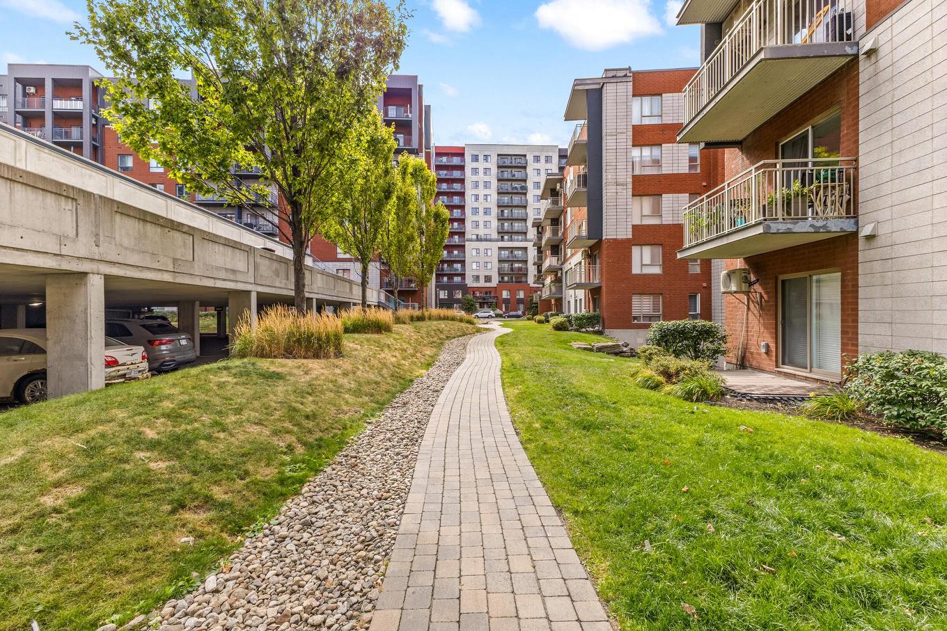 Extérieur - 301-1445 Boul. Le Corbusier, Laval (Laval-Des-Rapides), QC - Outdoor With Balcony