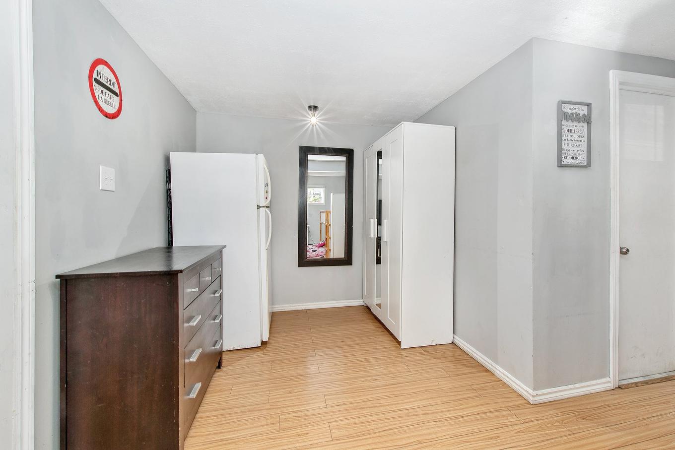 Salle familiale - 968 Rue Le Gardeur, Mascouche, QC - Indoor Photo Showing Other Room