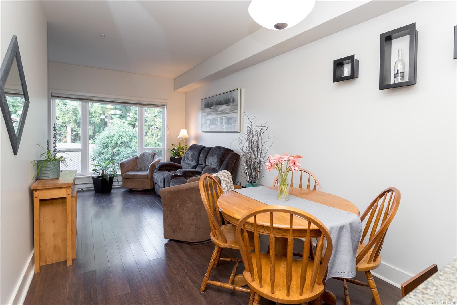 311-866 Brock Ave, Langford, BC - Indoor