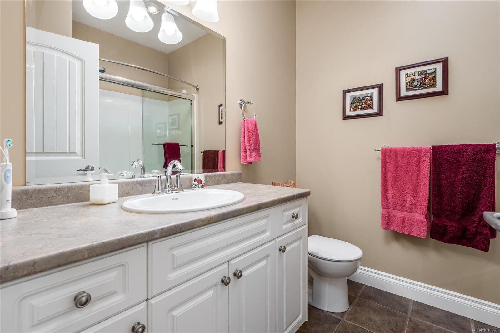 539 Spitfire Dr, Comox, BC