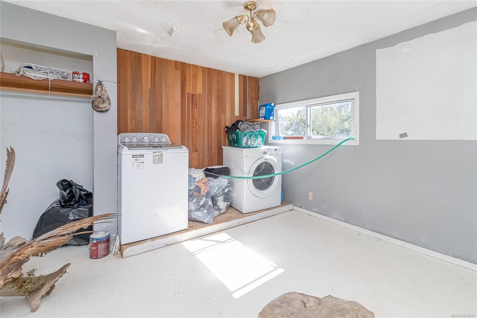 160 Comiaken Ave, Lake Cowichan, BC