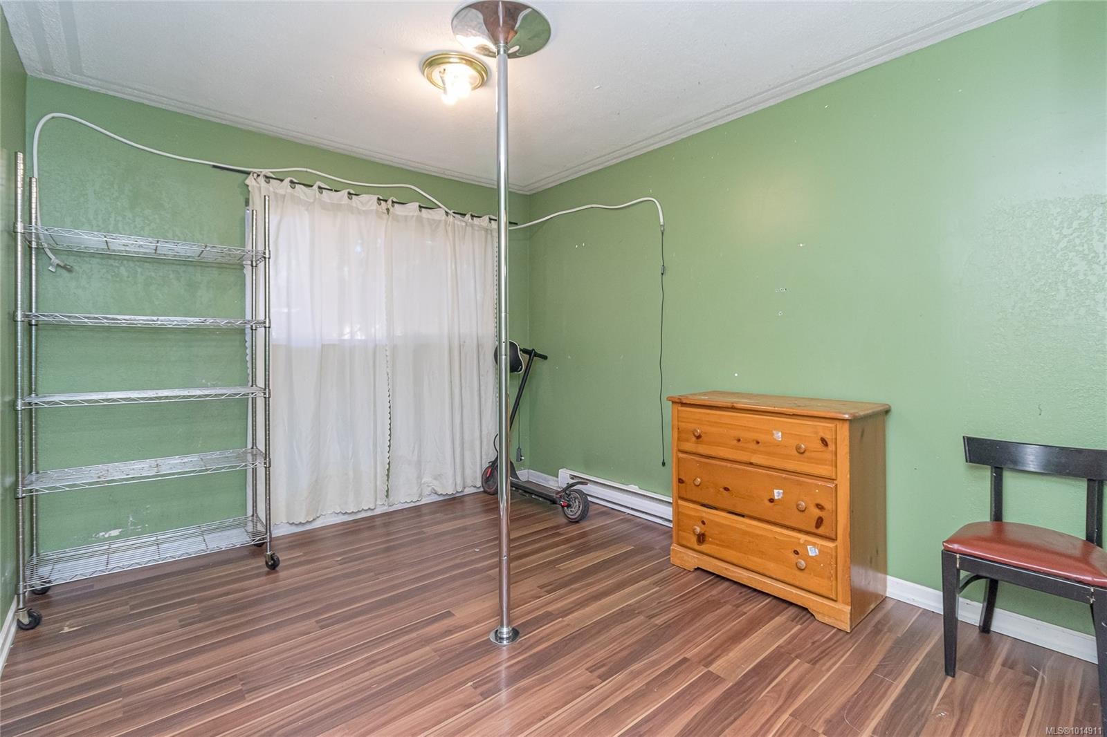 160 Comiaken Ave, Lake Cowichan, BC