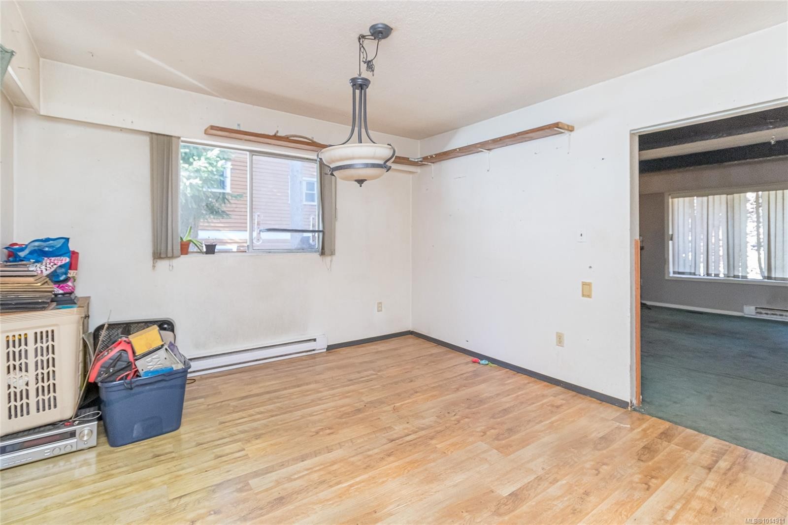 160 Comiaken Ave, Lake Cowichan, BC