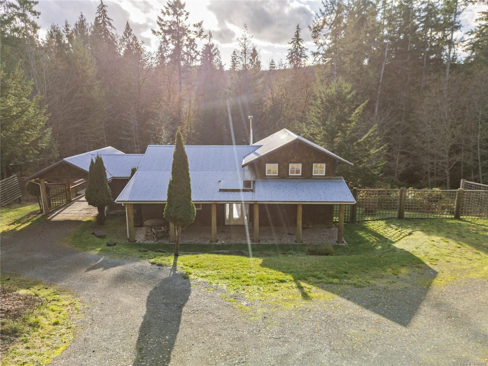 211 Long Harbour Rd, Salt Spring, BC