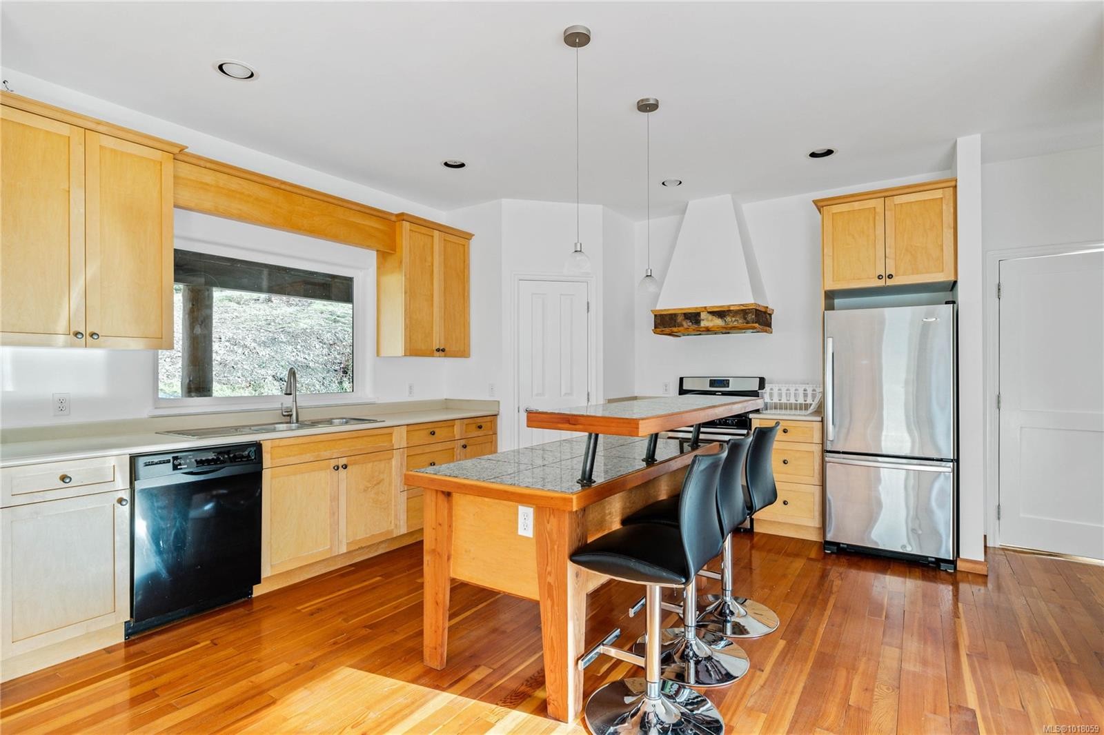 211 Long Harbour Rd, Salt Spring, BC