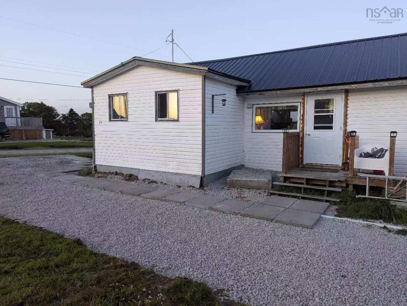 34 Club Road, Pinkneys Point, NS