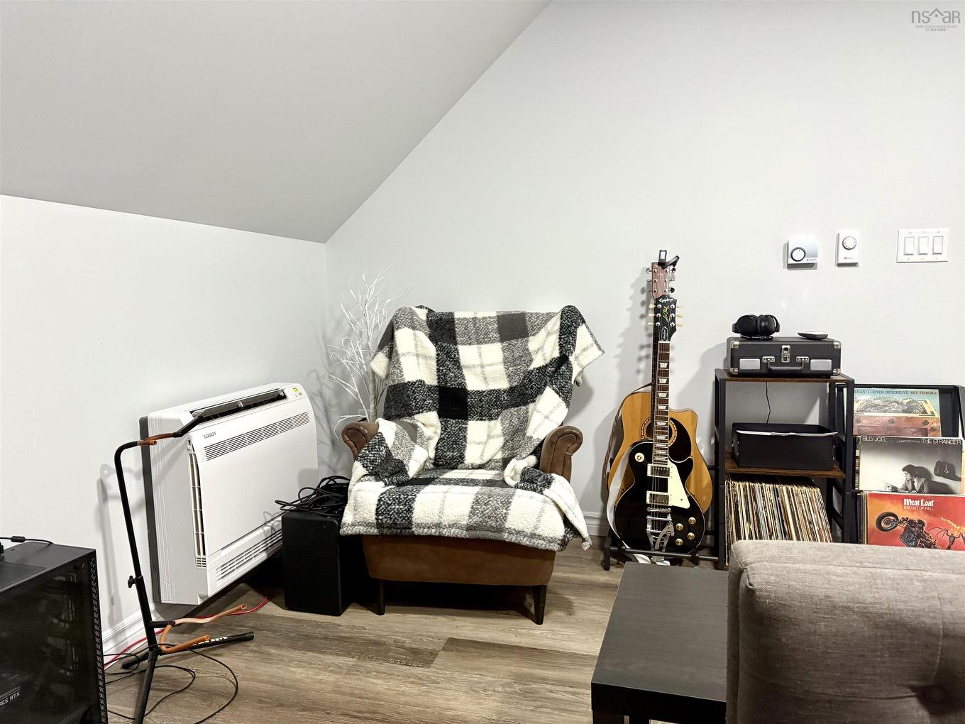 10 Pioneer Street, Springhill, NS