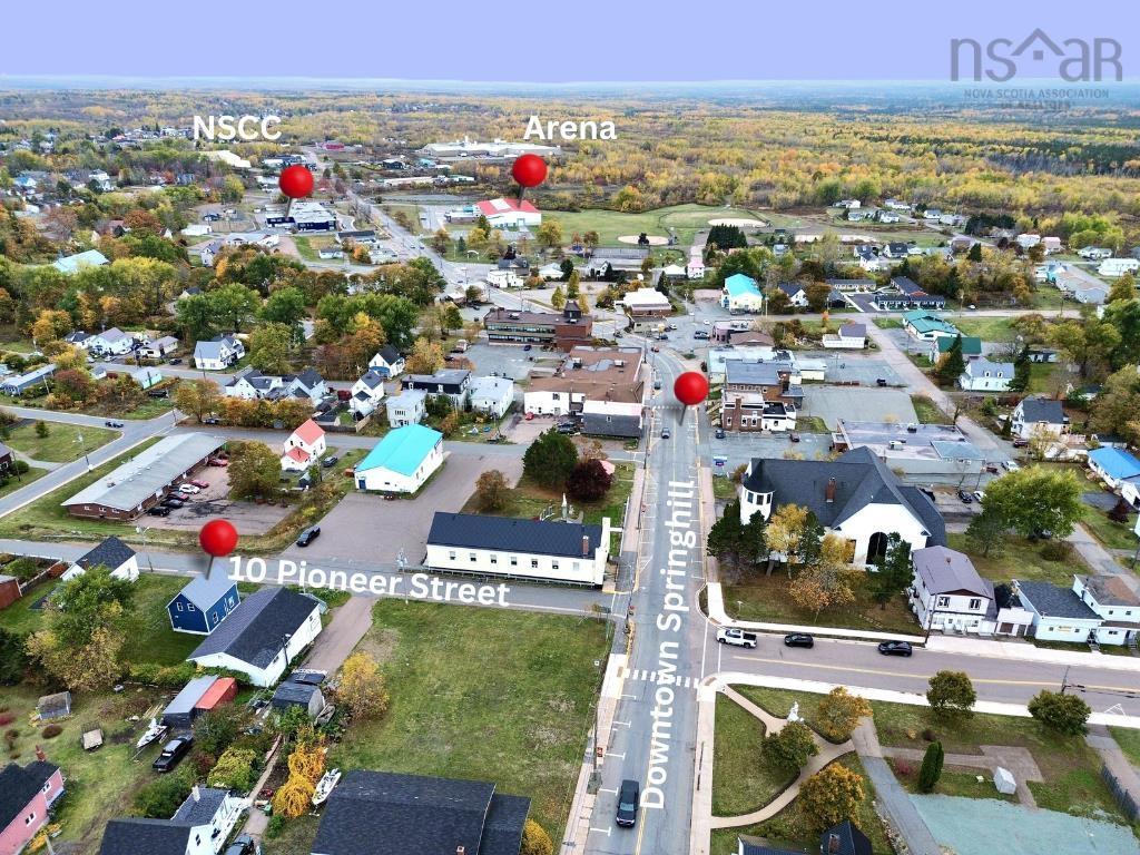 10 Pioneer Street, Springhill, NS