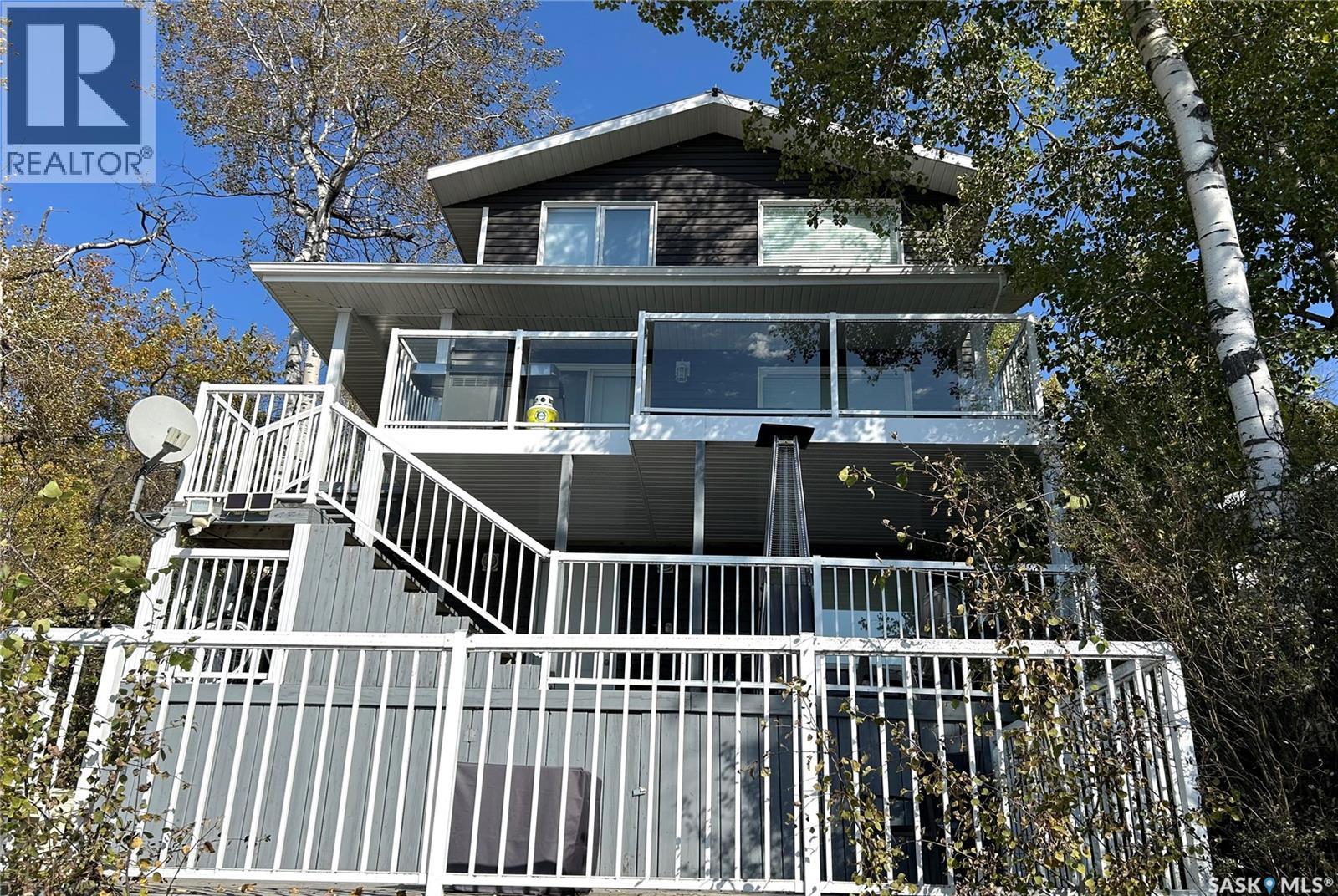 1 Lakeside E, Pleasantdale Rm No. 398, SK - Outdoor