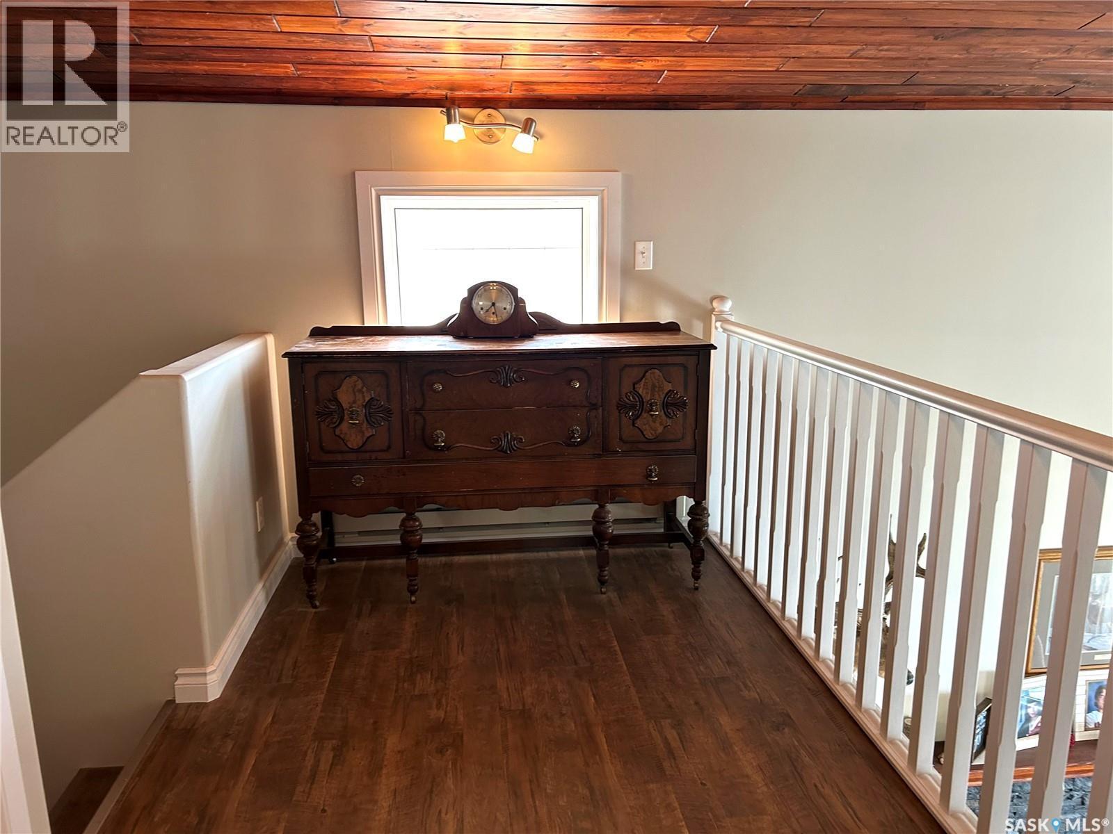 1 Lakeside E, Pleasantdale Rm No. 398, SK - Indoor