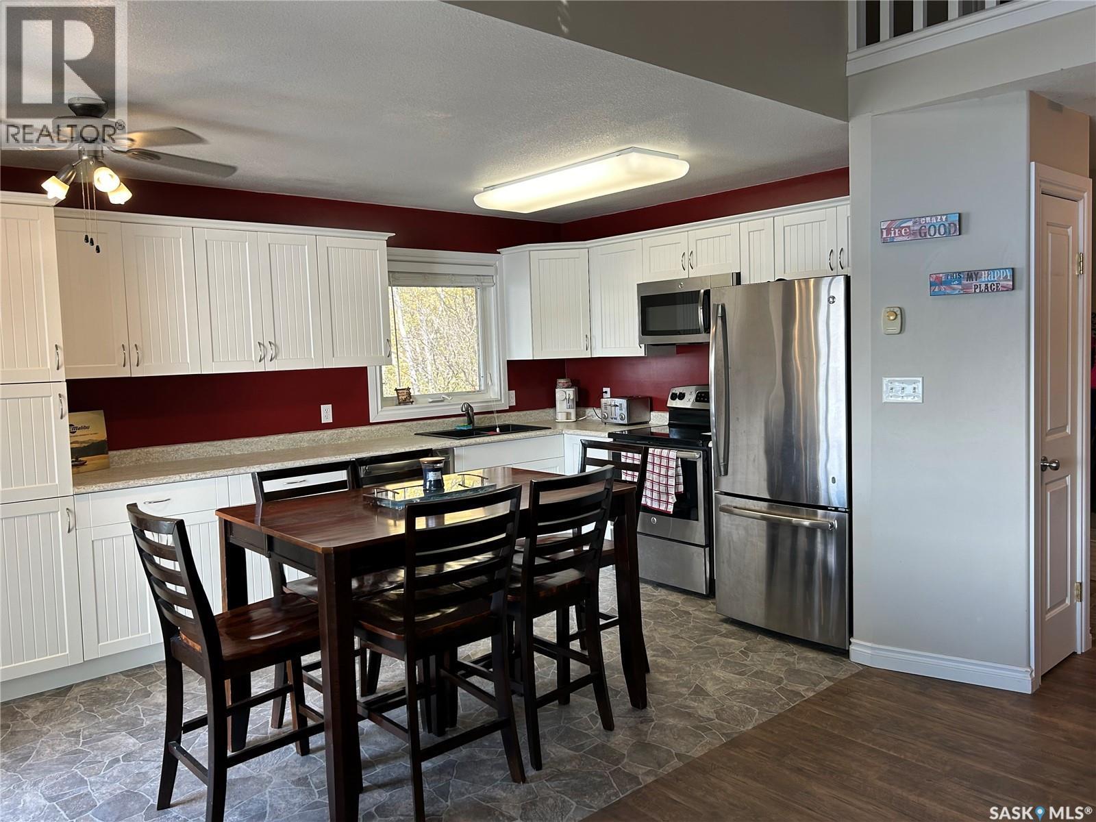 1 Lakeside E, Pleasantdale Rm No. 398, SK - Indoor