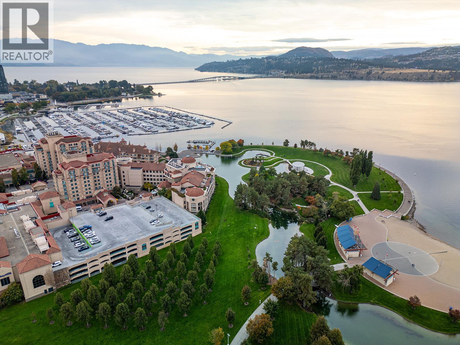 1099 Sunset Drive Unit# 424, Kelowna, BC - Outdoor With Body Of Water With View
