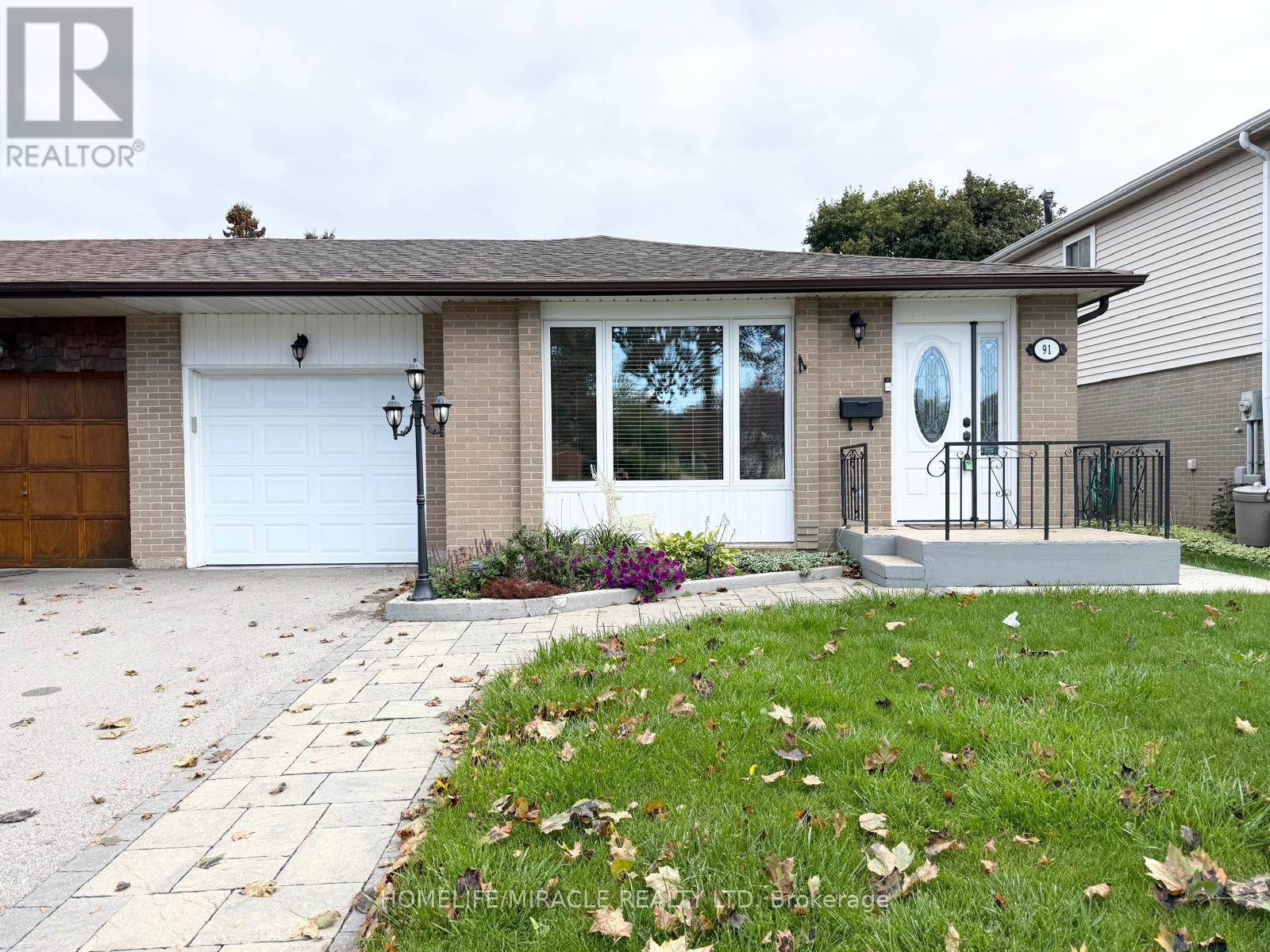 Welcome! - 91 Garside Crescent, Brampton, ON - Outdoor