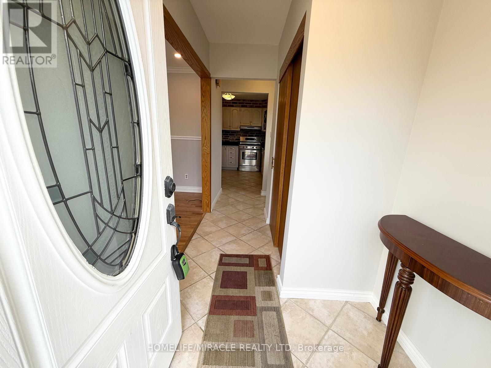 91 Garside Crescent, Brampton, ON - Indoor Photo Showing Other Room