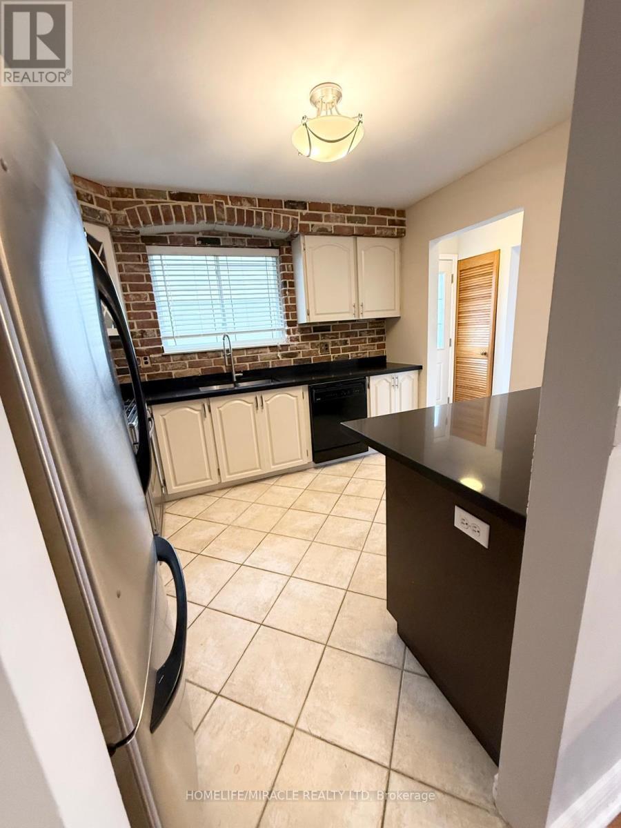 Main Floor Kitchen - 91 Garside Crescent, Brampton, ON - Indoor Photo Showing Other Room