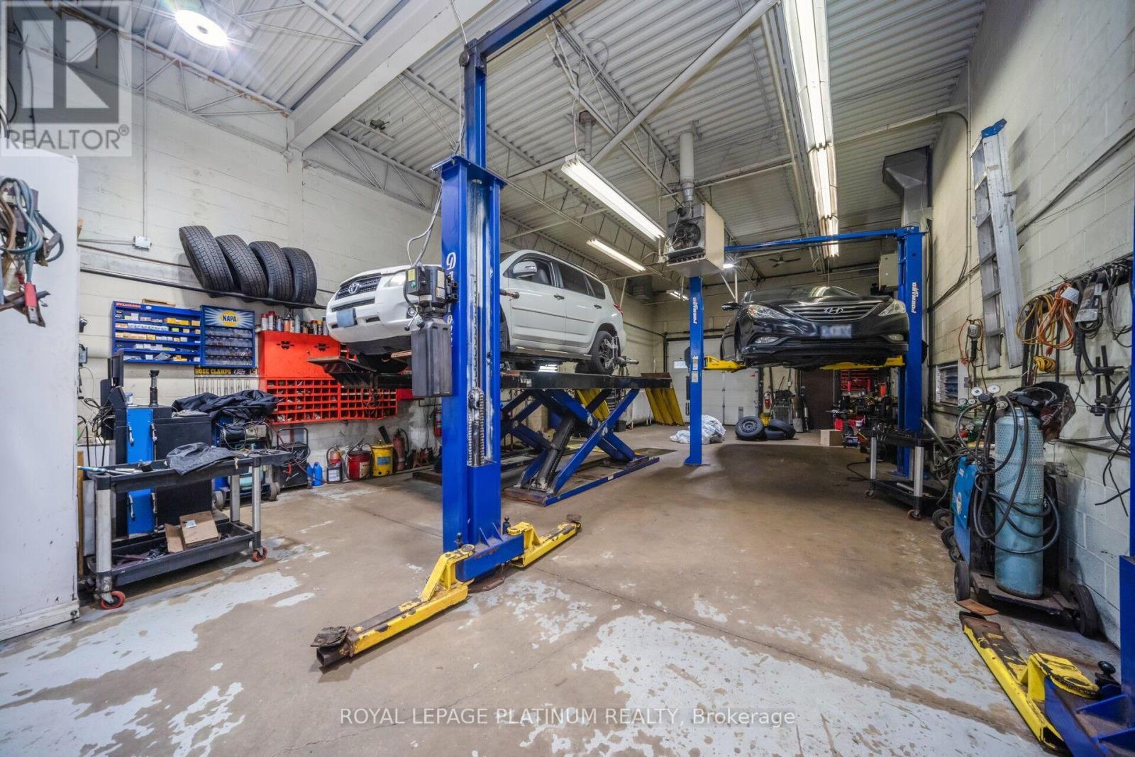 Unit 10 - 85 Rosedale Avenue W, Brampton, ON