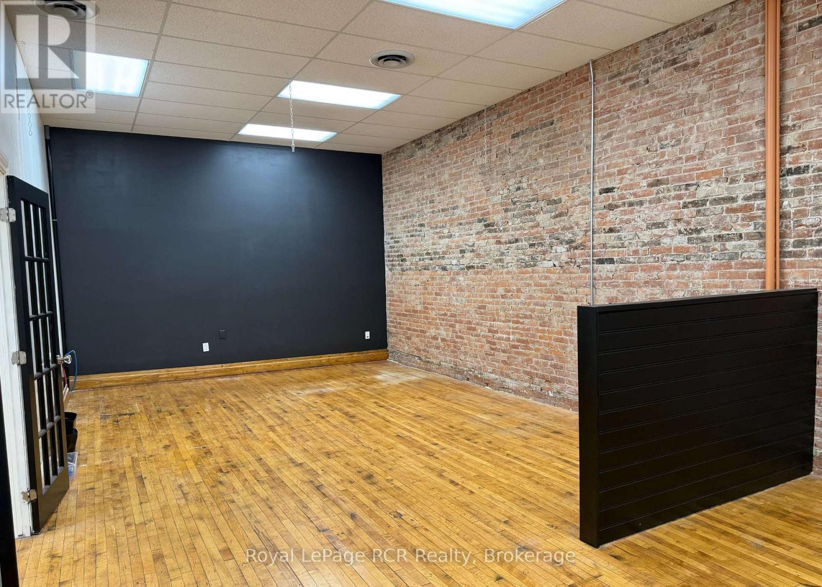 925 & 927 2Nd Avenue E, Owen Sound, ON