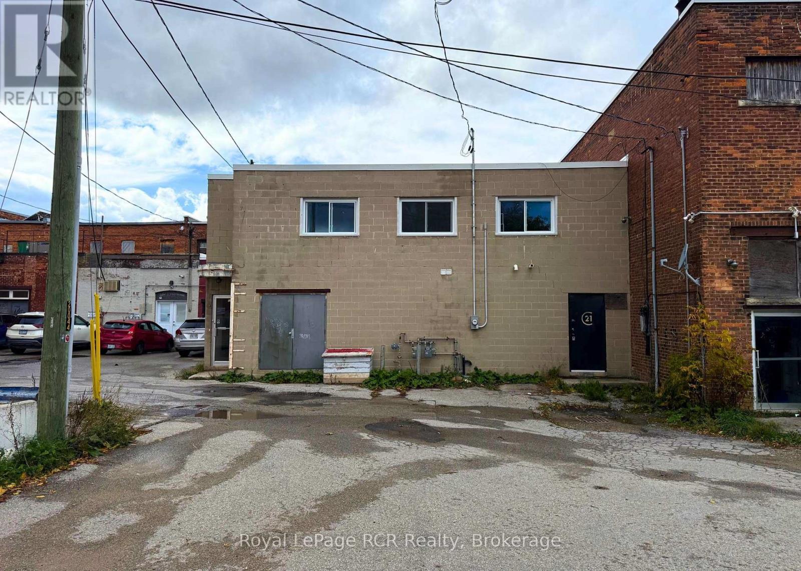 925 & 927 2Nd Avenue E, Owen Sound, ON