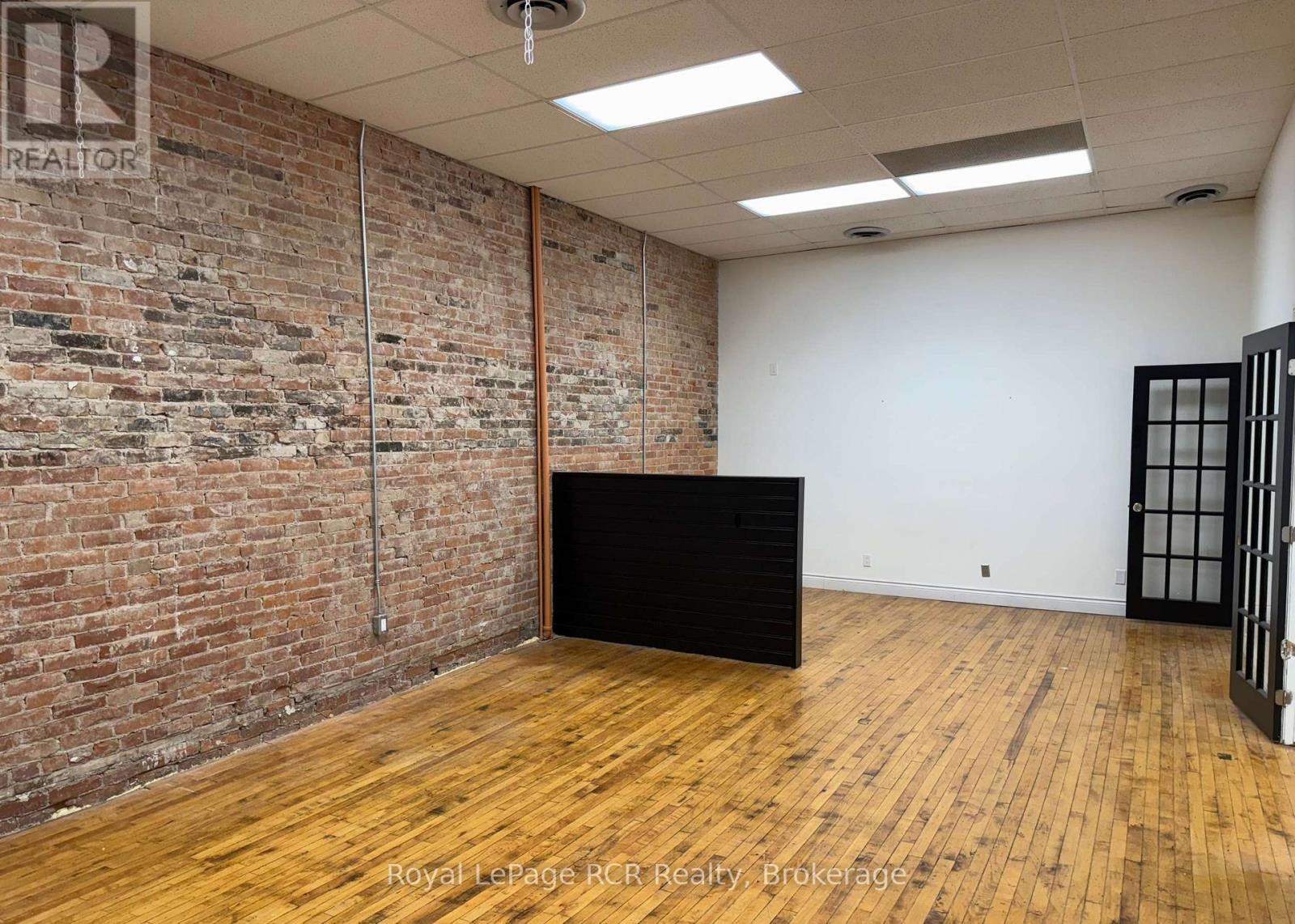 925 & 927 2Nd Avenue E, Owen Sound, ON