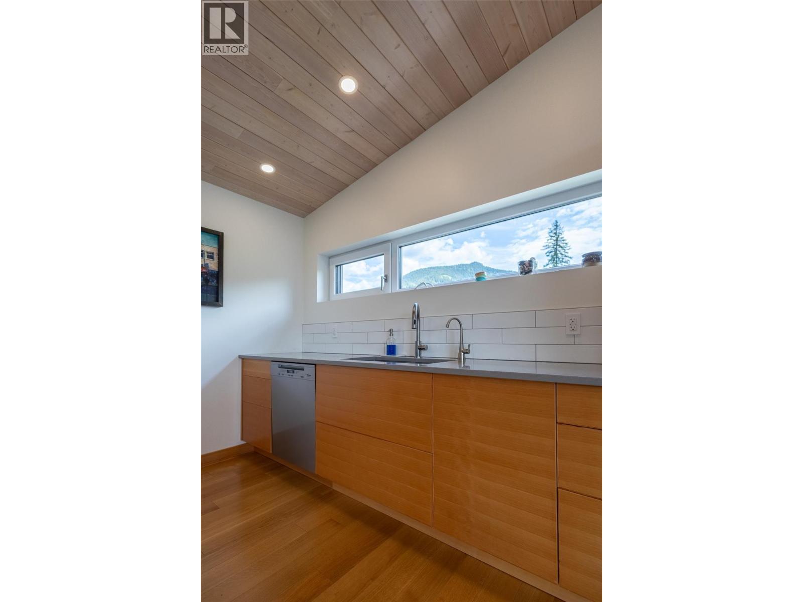 2 Piedmont Drive, Fernie, BC - Indoor