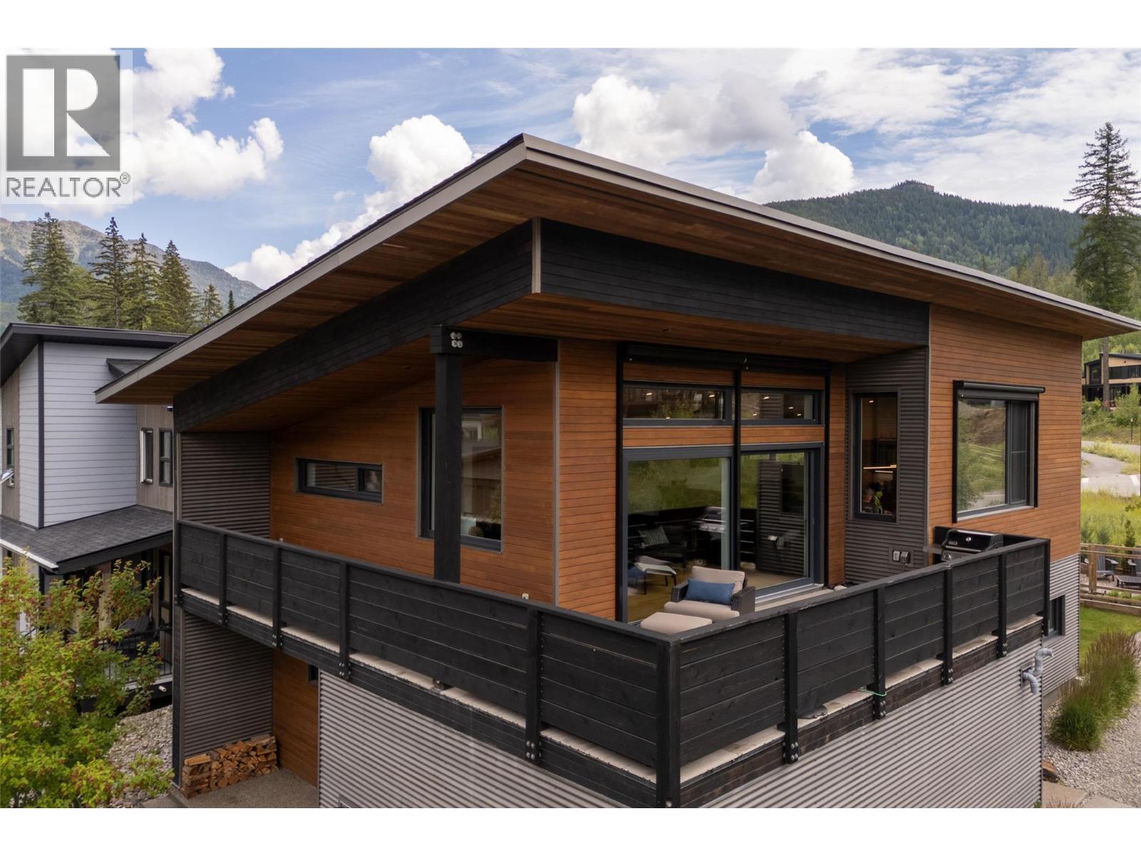 2 Piedmont Drive, Fernie, BC - Outdoor With Exterior