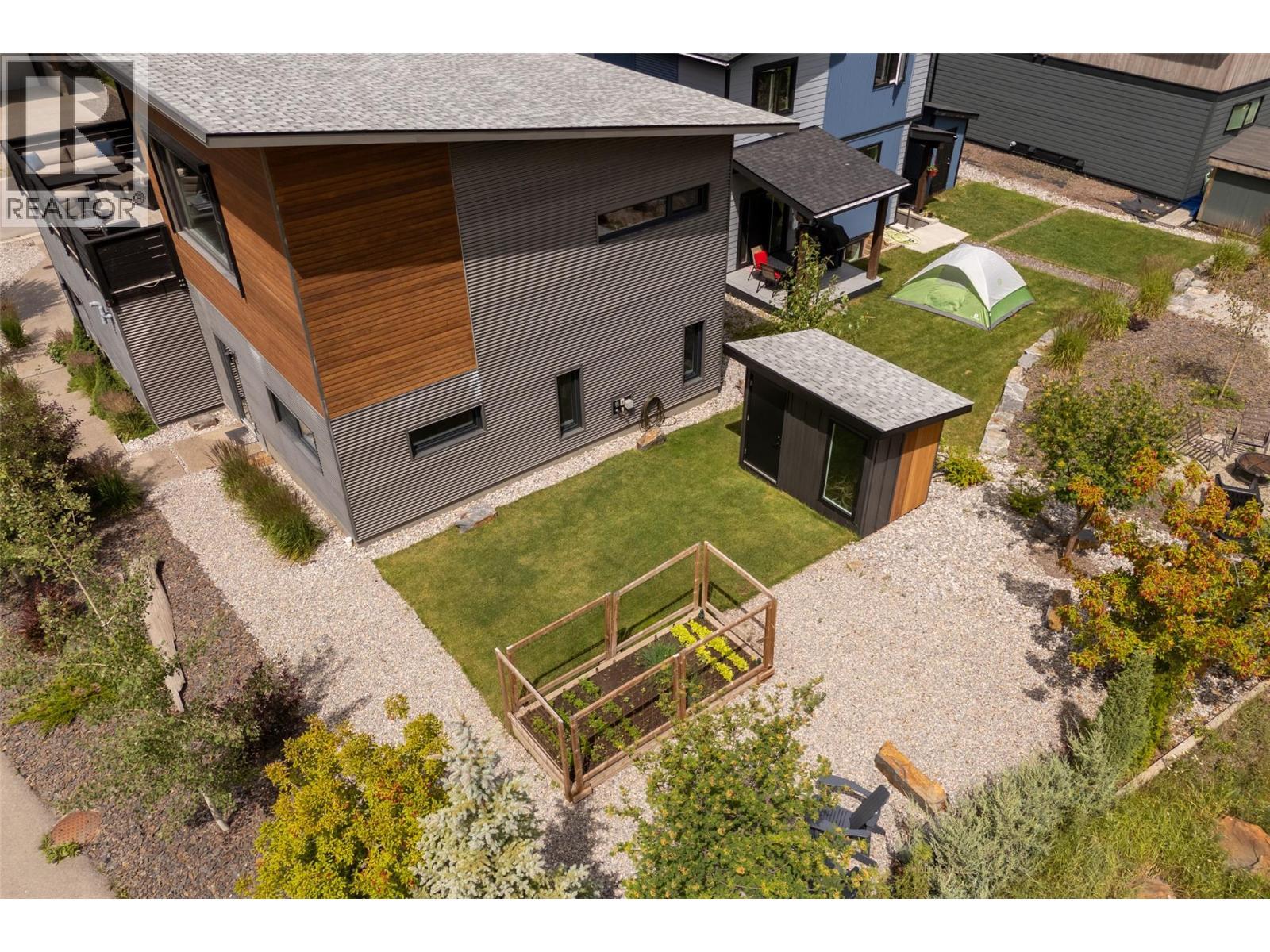 2 Piedmont Drive, Fernie, BC - Outdoor With Exterior